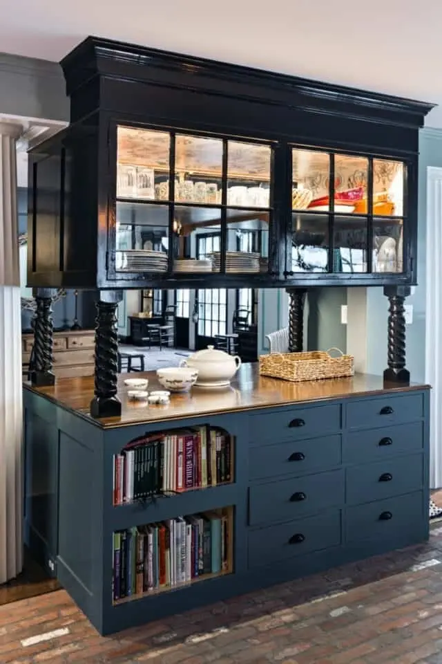 2016 07 Wings Neck Cutrona 5294 640x960