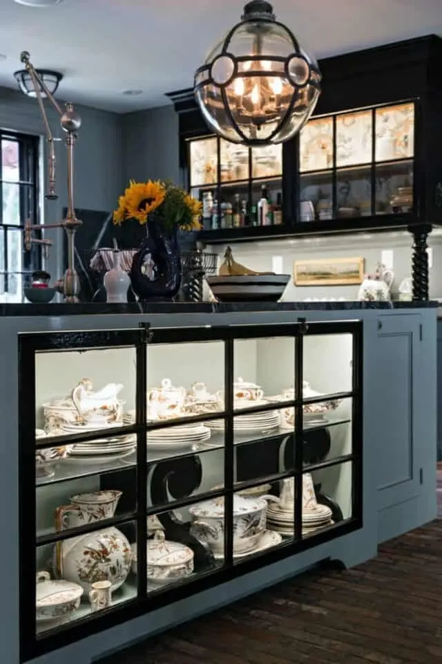 2016 07 Wings Neck Cutrona 5297 640x960