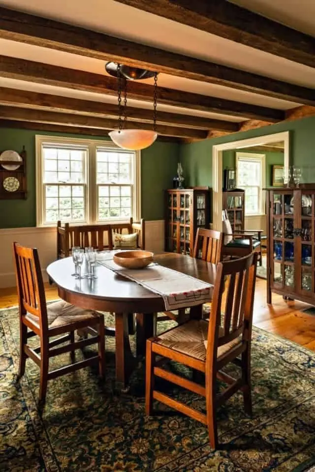 2019 08 Main St Turketta Cutrona 8355 640x960