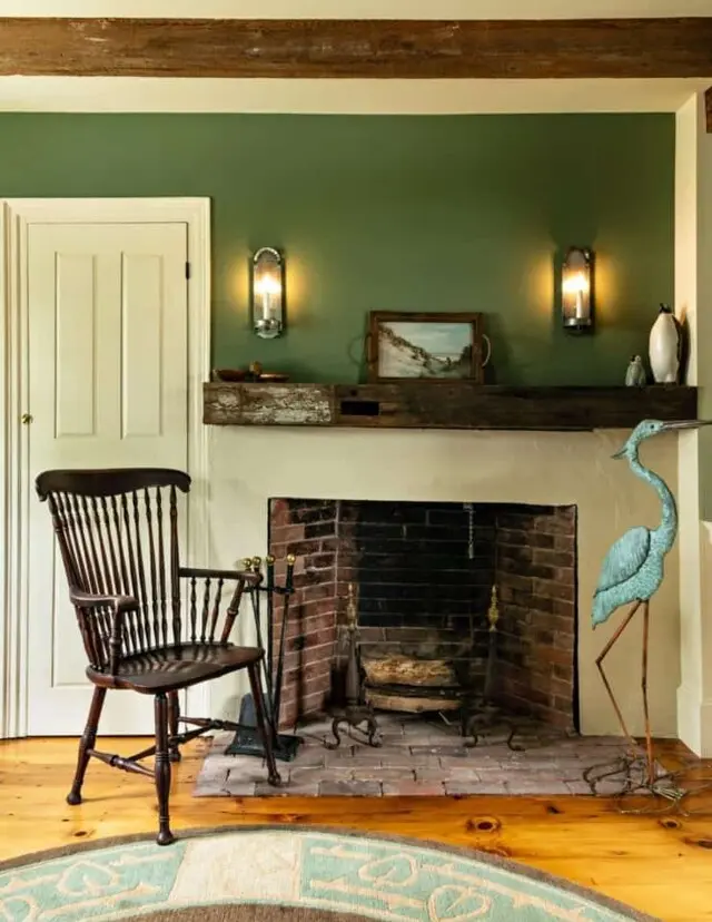 2019 08 Main St Turketta Cutrona 8385 742x960