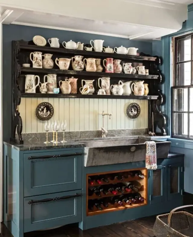 2016 06 Wings Neck Amazing Cutrona 1637 768x1152