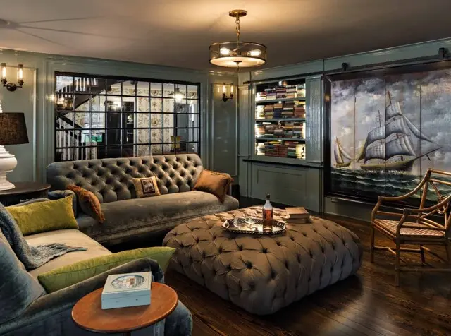 2016 07 Wings Neck Cutrona 5262